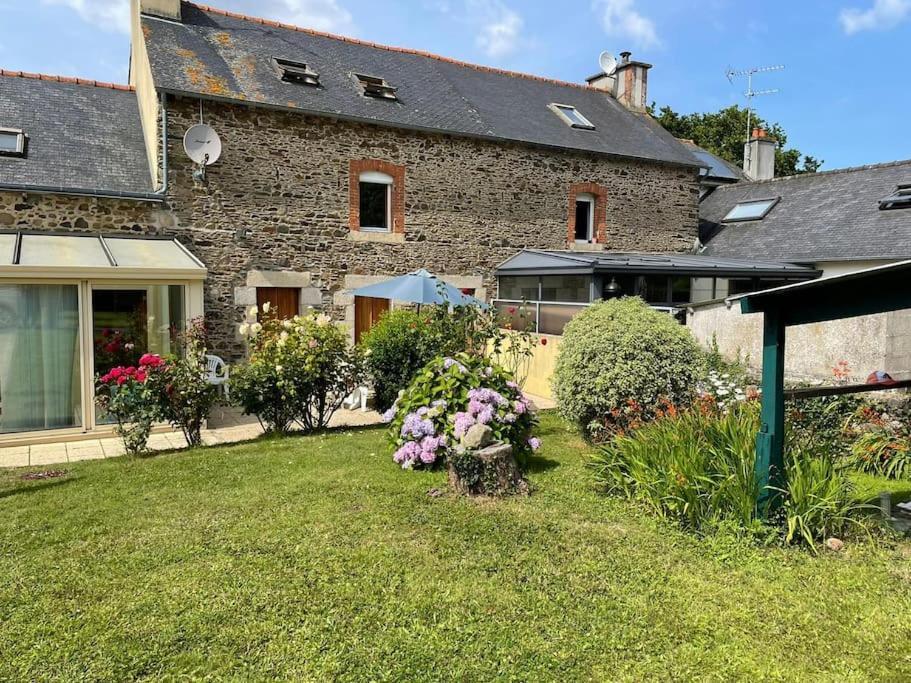 Maison De Famille Entre Terre Et Mer Lantic ภายนอก รูปภาพ